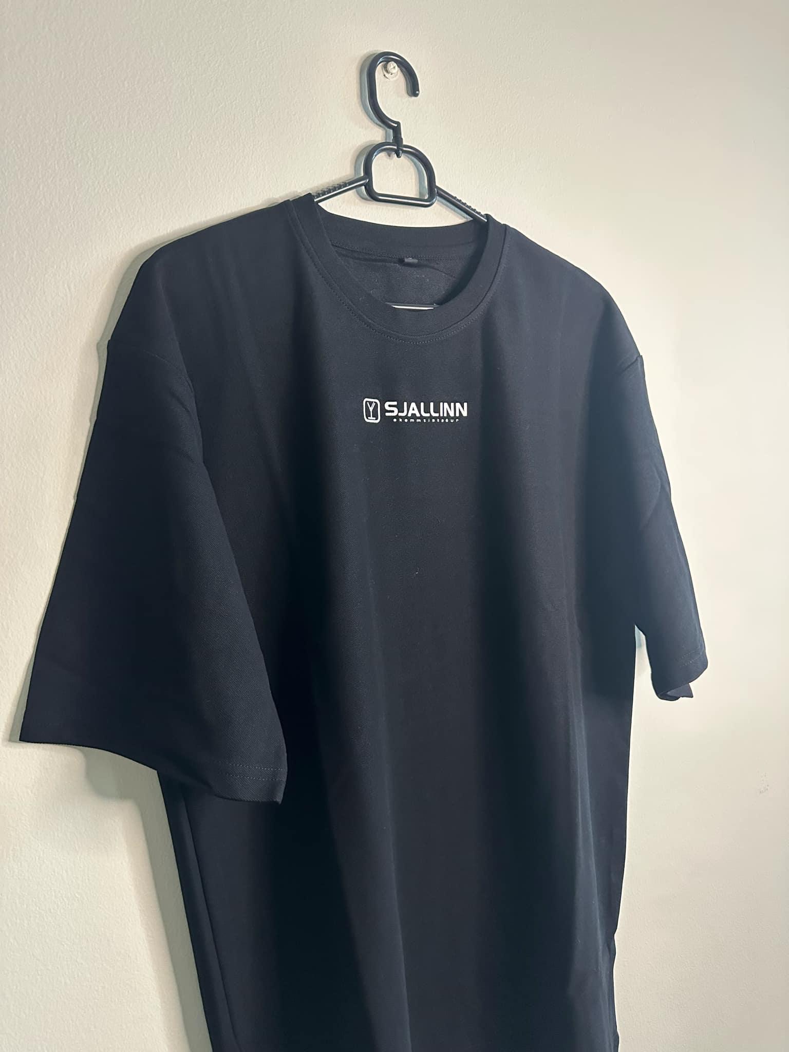 Sjallinn — Oversized bolur · 2025